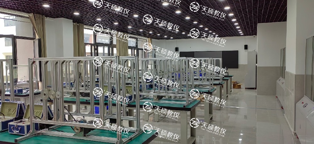 機械設計實訓（xùn）室